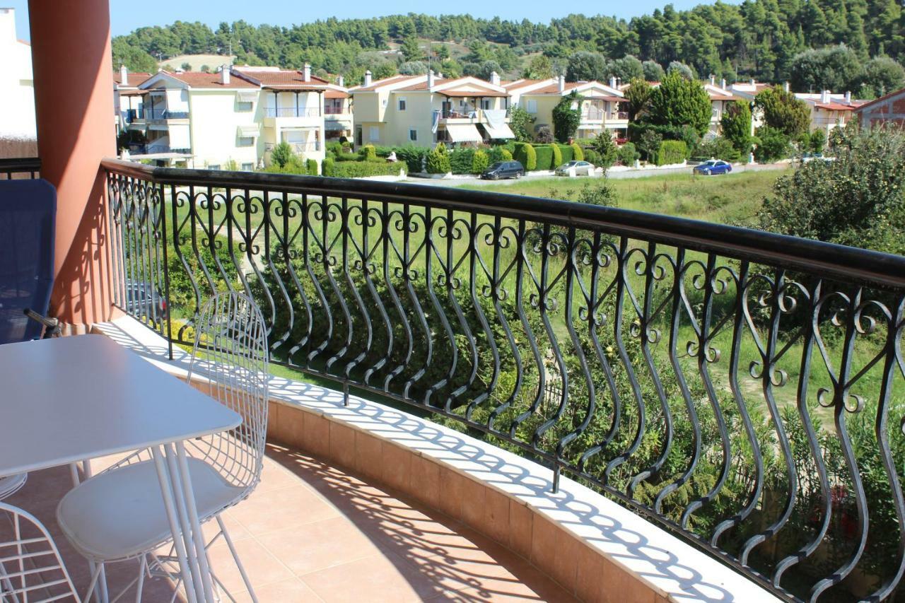Siviri Apartment In Blu Екстер'єр фото